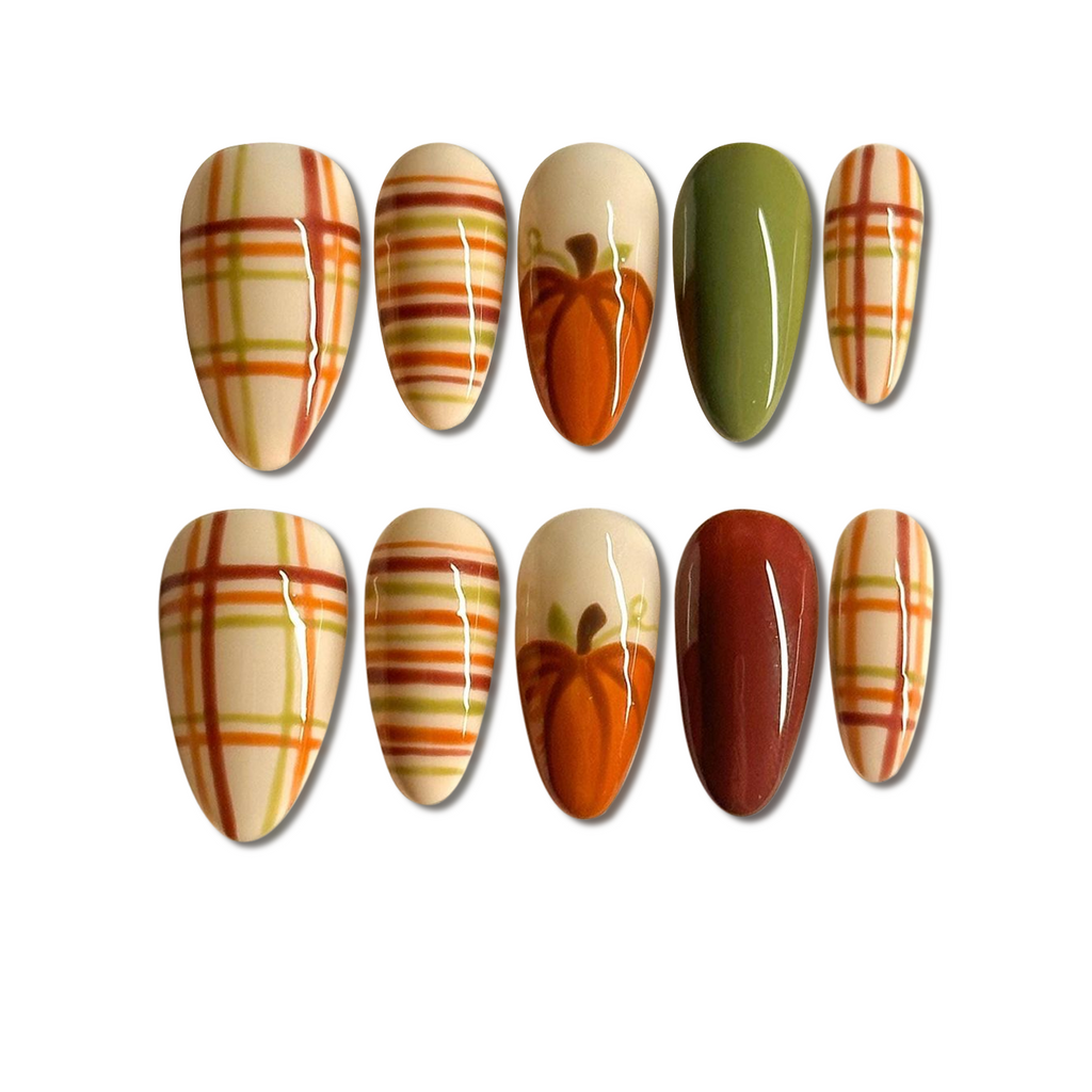 Custom Autumn Pumpkin Press-On Nails – Cozy Fall Plaid Nail Art