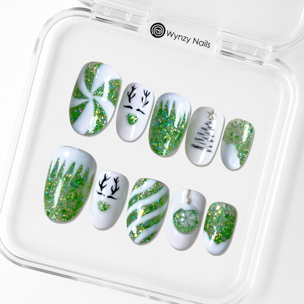 Custom Green Glitter Christmas Press-On Nails – Reindeer, Snowflake & Tree Nail Art | Wynzy Pops™