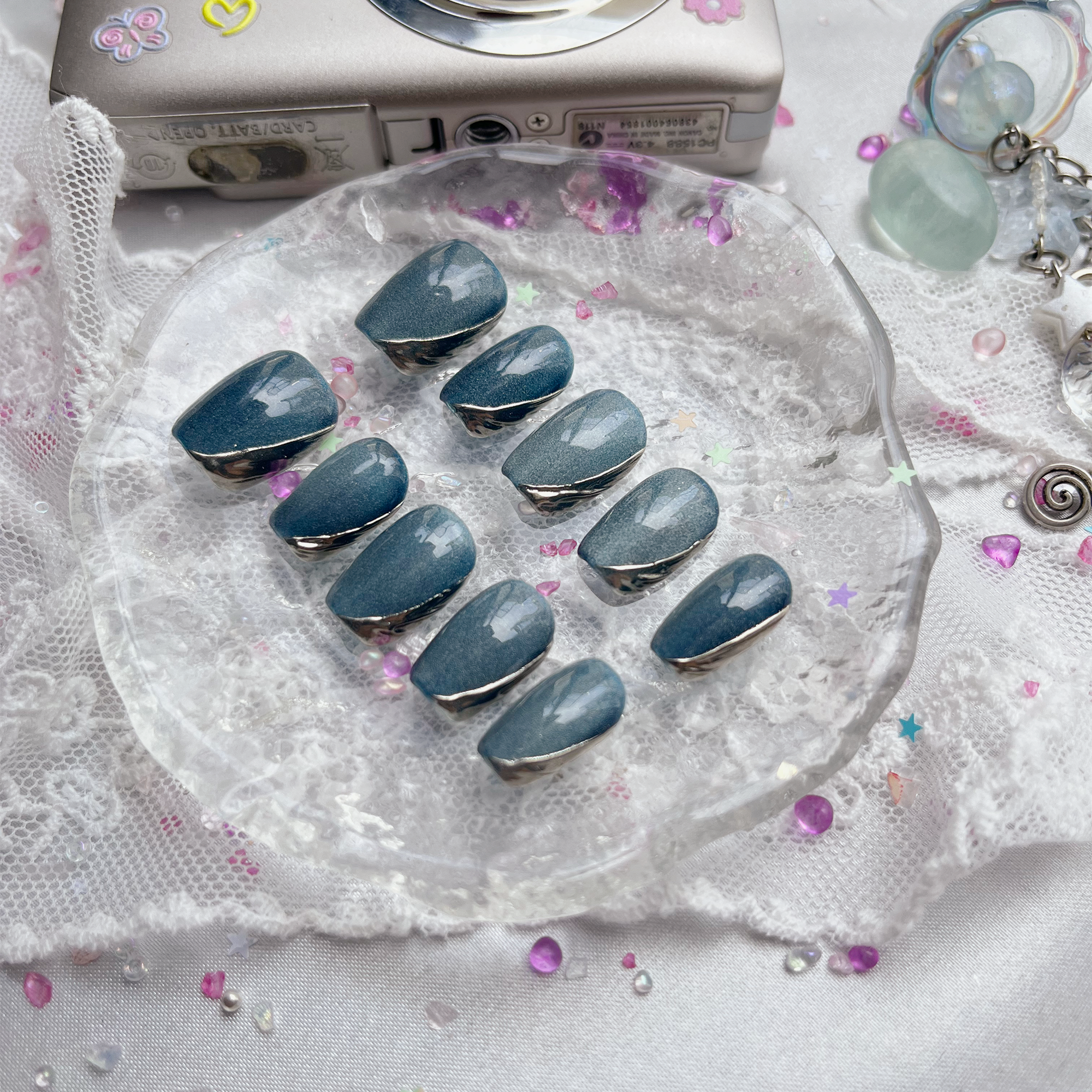Custom Blue Cat Eye Press-On Nails – Shimmer Chrome Accent | Handmade Magnetic Effect | Wynzy Pops Nails
