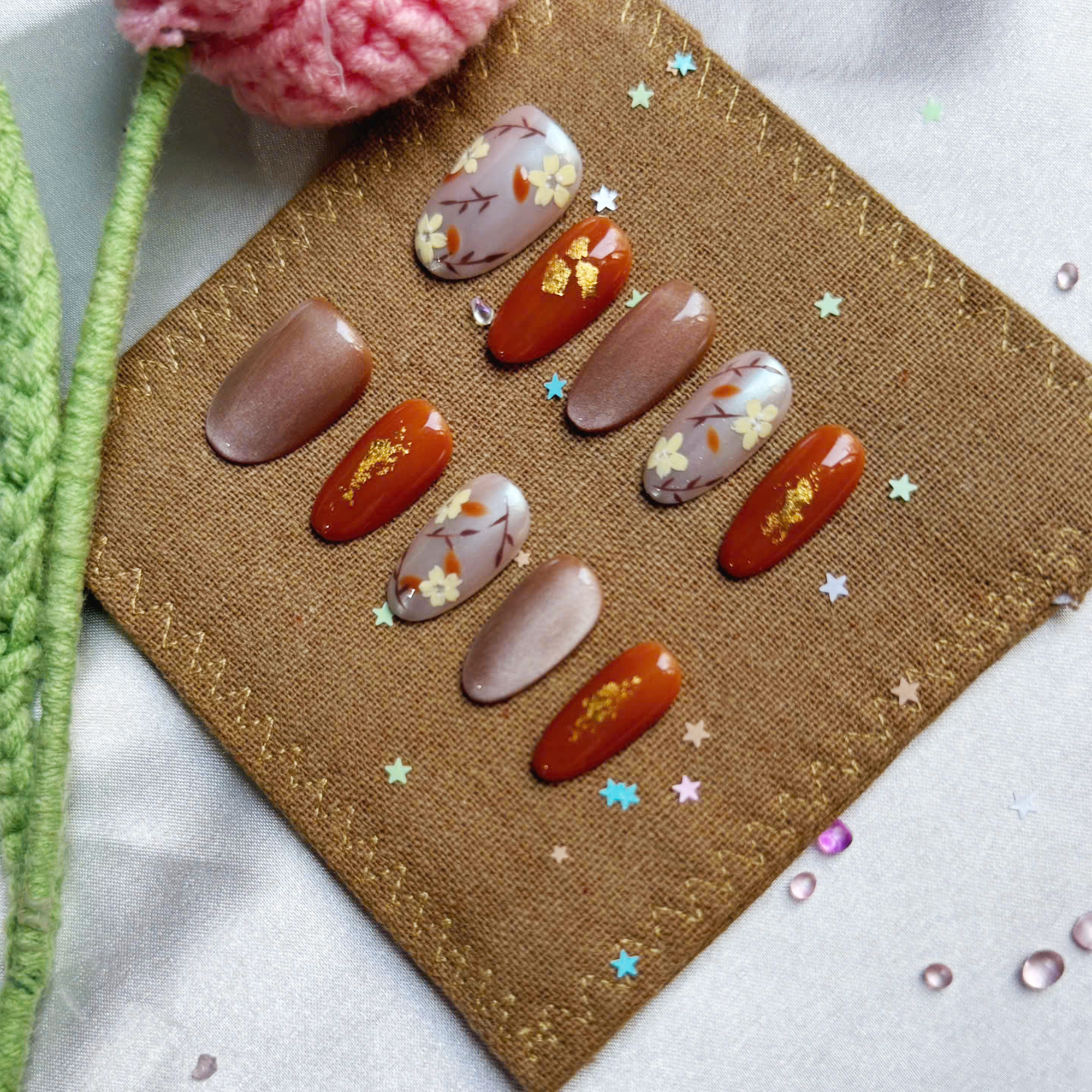 Custom Press-On Nails – Autumn Floral in Brown & Gray with Gold Foil | Cozy Fall Nail Art | Wynzy Pops Nails