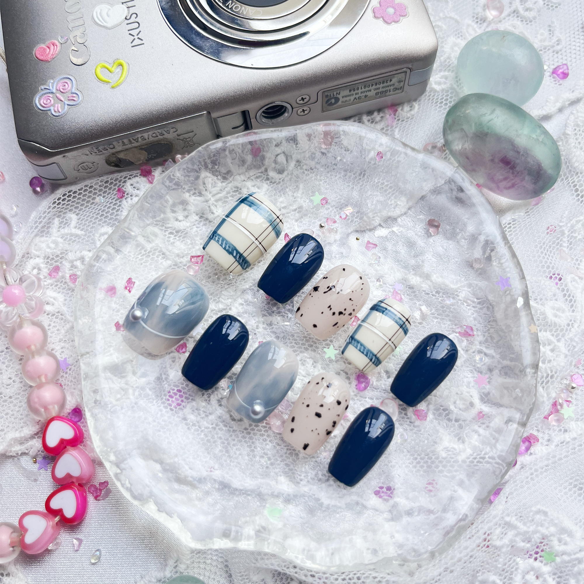 Custom Press-On Nails – Navy Plaid & Marble Gray with Speckled Detail & Pearl Charm | Soft Grunge Aesthetic | Wynzy Pops Nails
