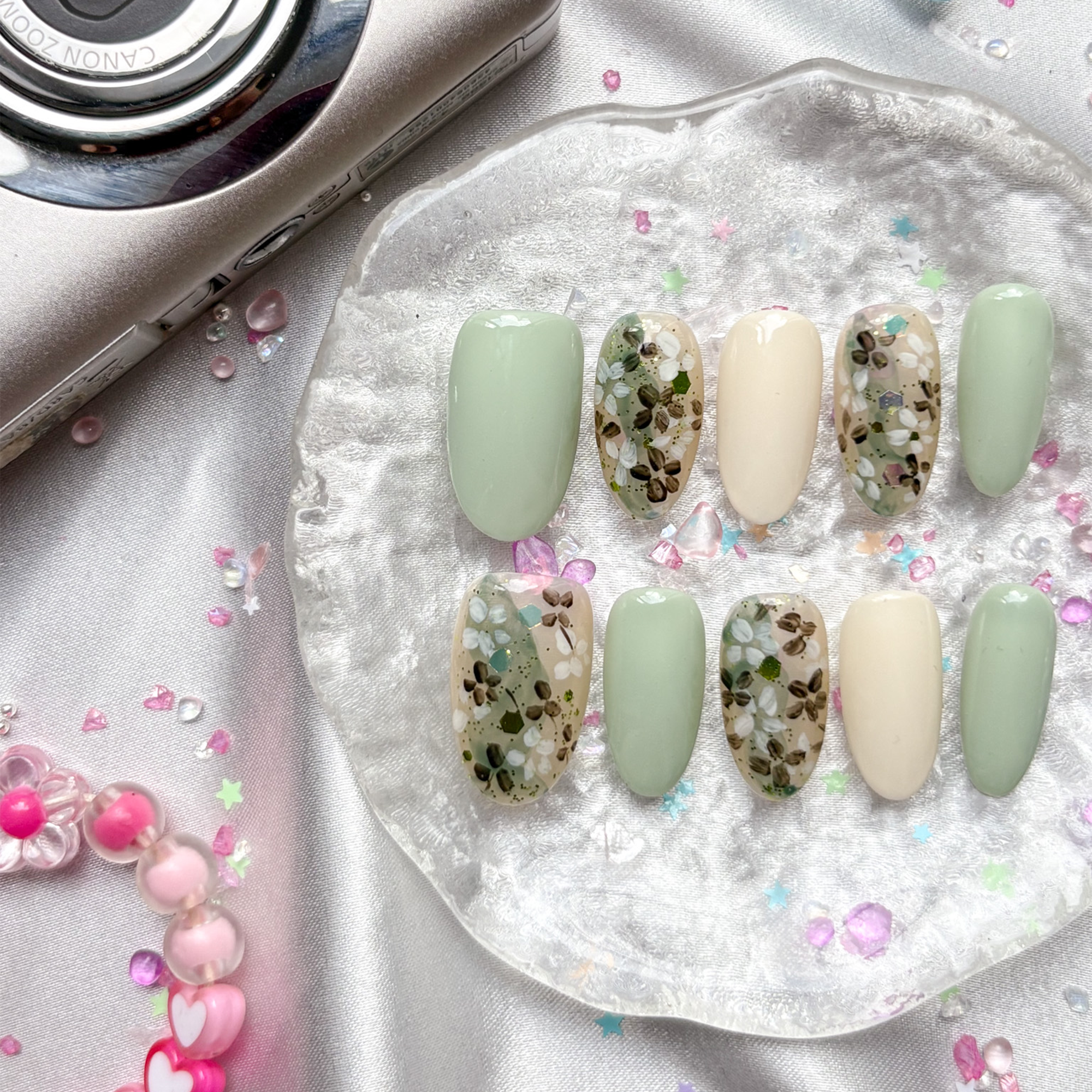Custom Press-On Nails – Pastel Mint & Ivory Minimalist with Holographic Glitter | Wynzy Pops Nails