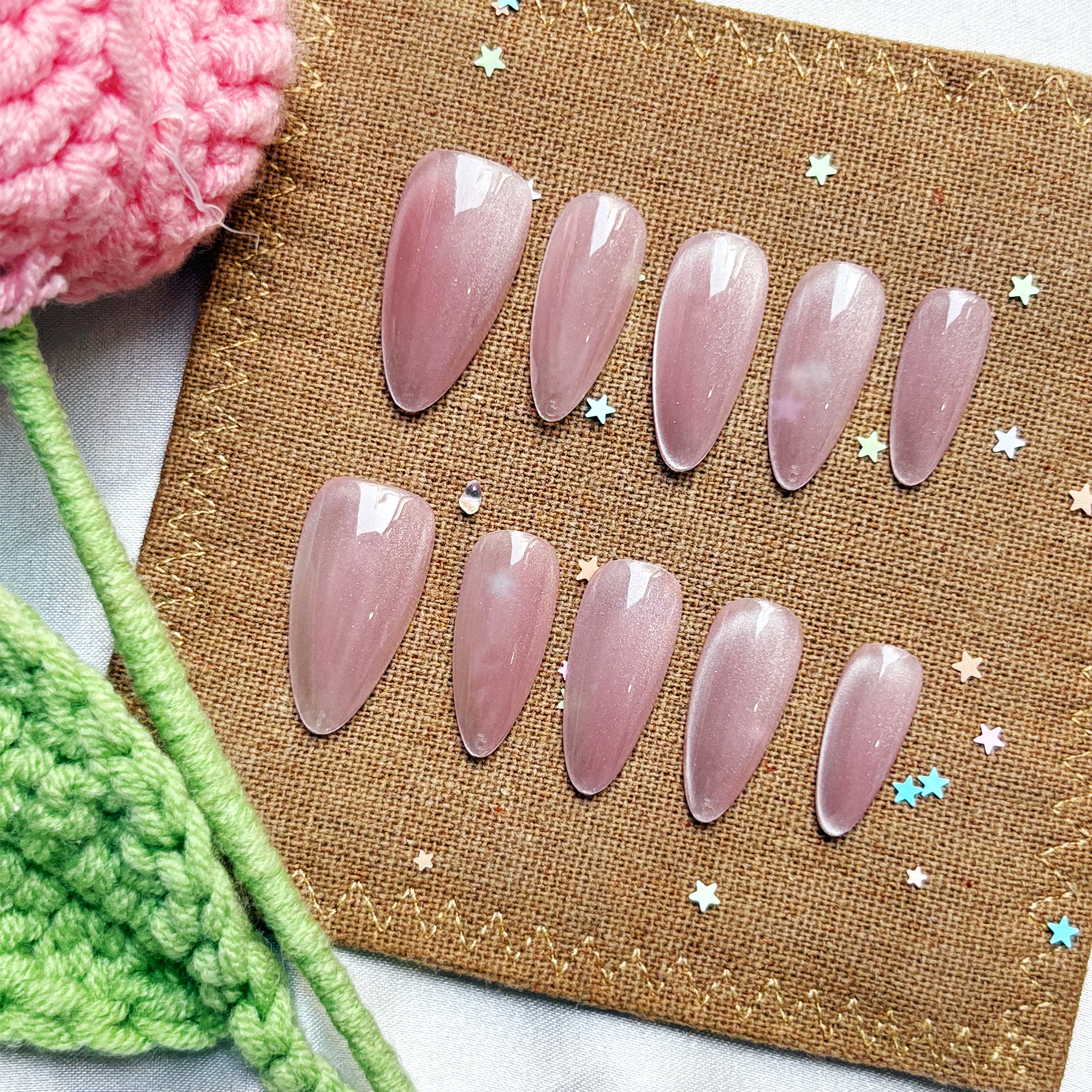 Custom Cat Eye Press-On Nails – Glittery Pink Stiletto | Soft Shimmer Nail Art | Wynzy Pops Nails
