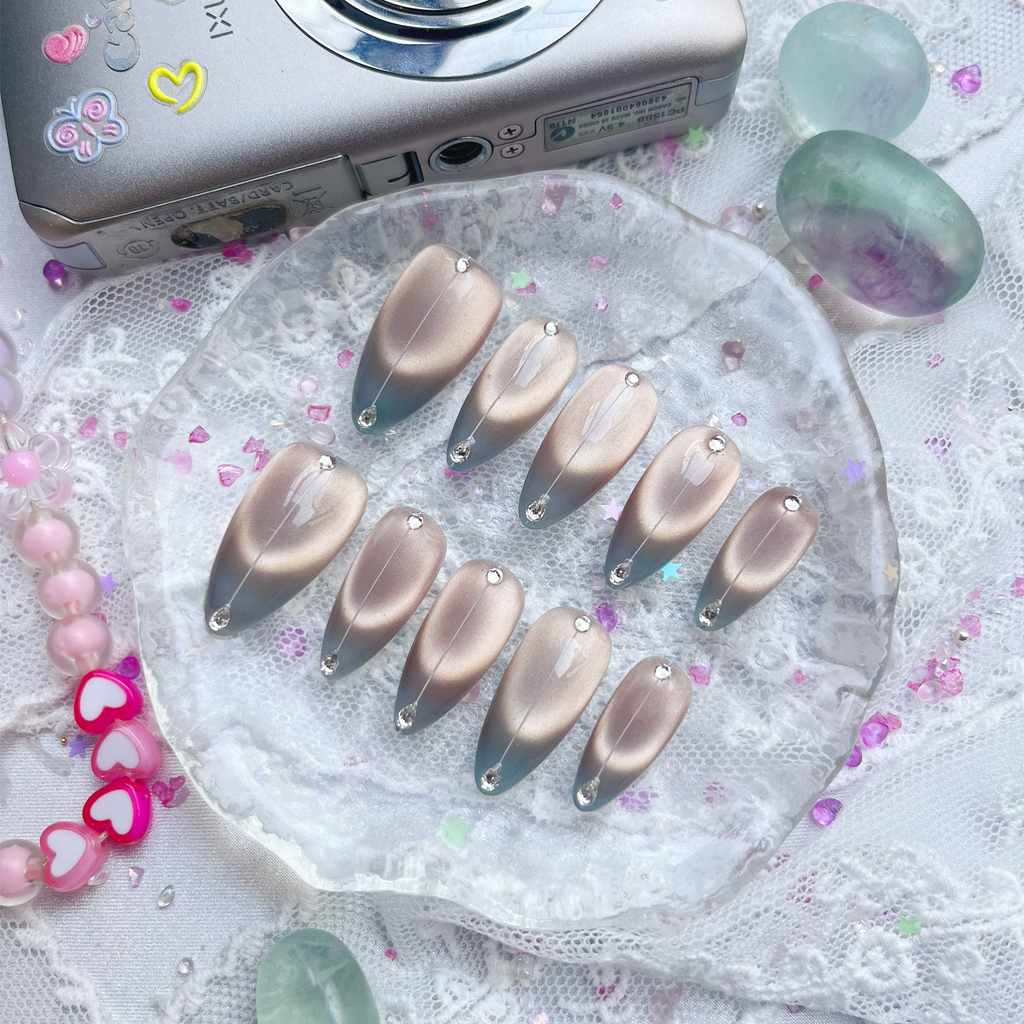 Personalized Gray Ombre Cat Eye Press On Nails – Rhinestone Stiletto Custom Set
