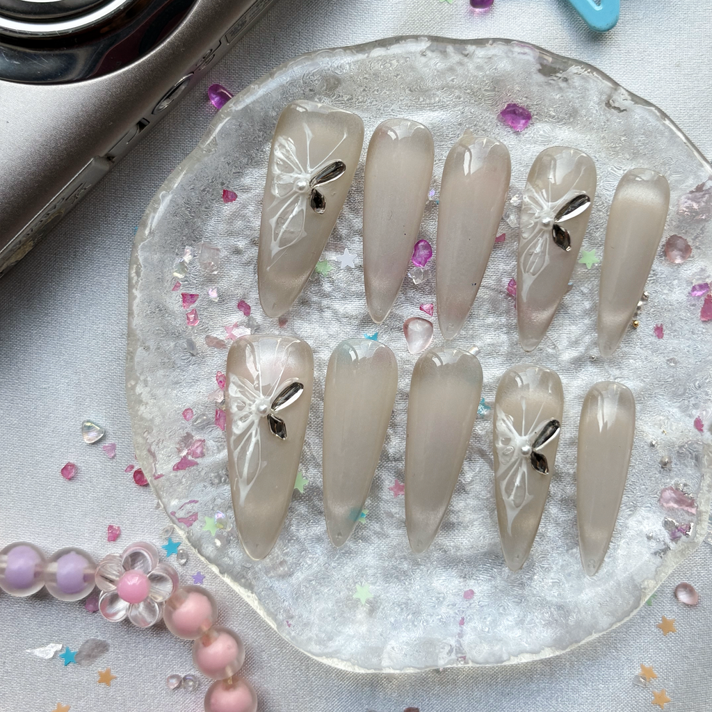 Custom Press-On Nails – Personalized Ombre Rhinestone Butterfly Long Stiletto Nail Art | Wynzy Pops Nails