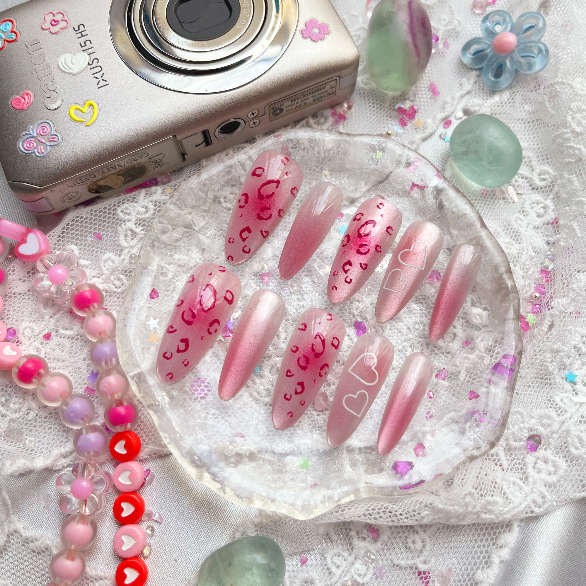 Press-On Nails – Pink Ombre Stiletto with Leopard Print & Heart Accents | Cute Glam | Wynzy Pops Nails