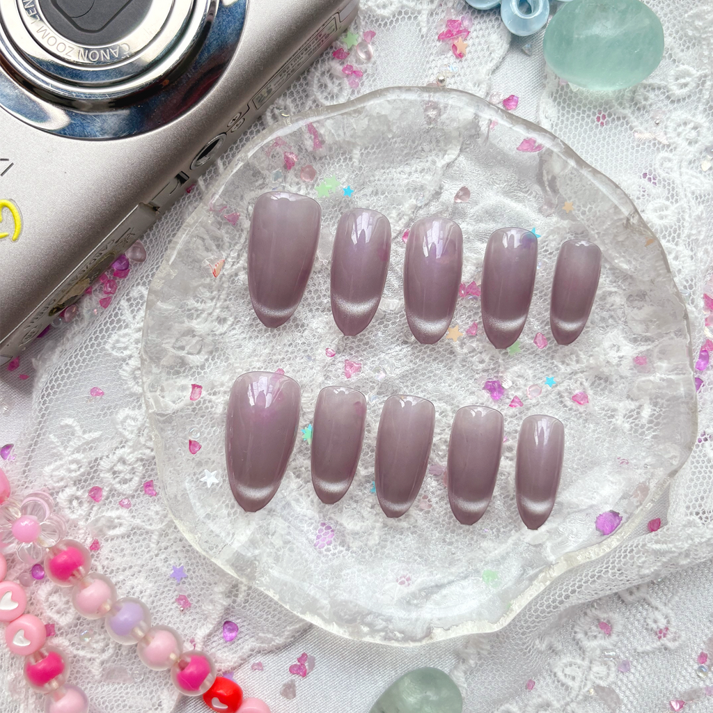 Custom Press-On Nails – Glossy Solid Purple | Simple Autumn Nail Art | Handmade Non-Custom Set | Wynzy Pops Nails