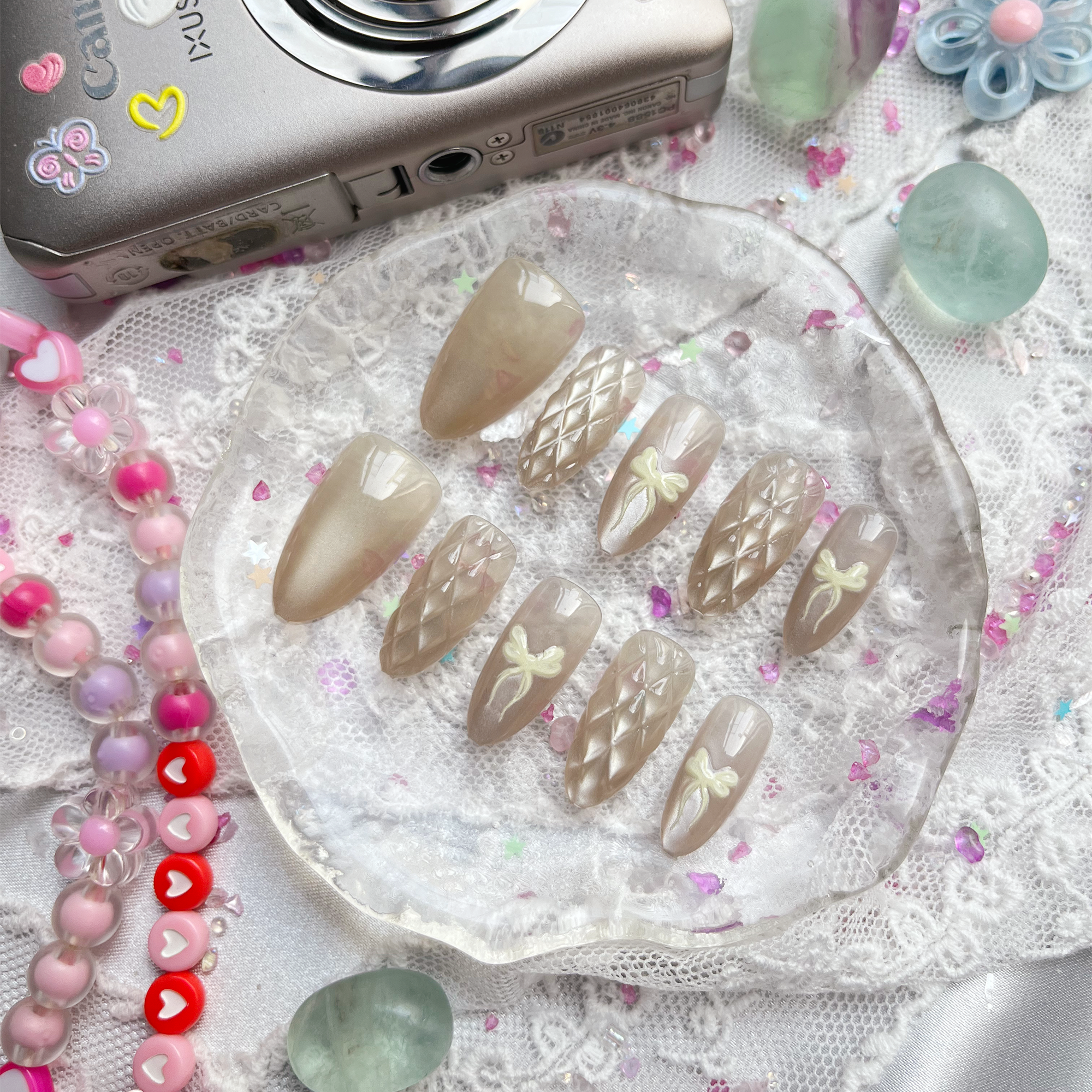 Custom Press-On Nails – Nude Grey Knit Texture with 3D Bows | Cozy Winter Nail Set | Wynzy Pops Nails