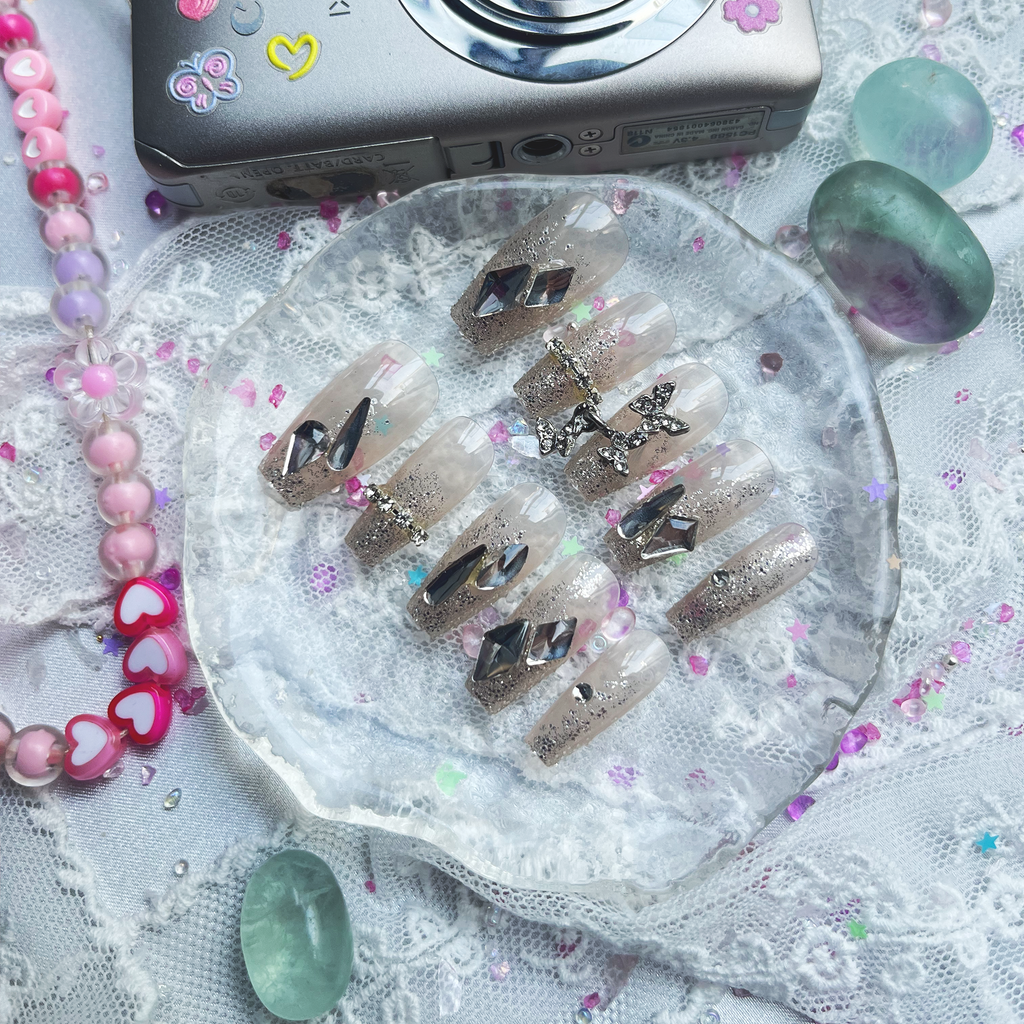 Press-On Nails – Silver Glitter with Rhinestone & Chrome Accents | Long Coffin Glam Luxe | Wynzy Pops Nails