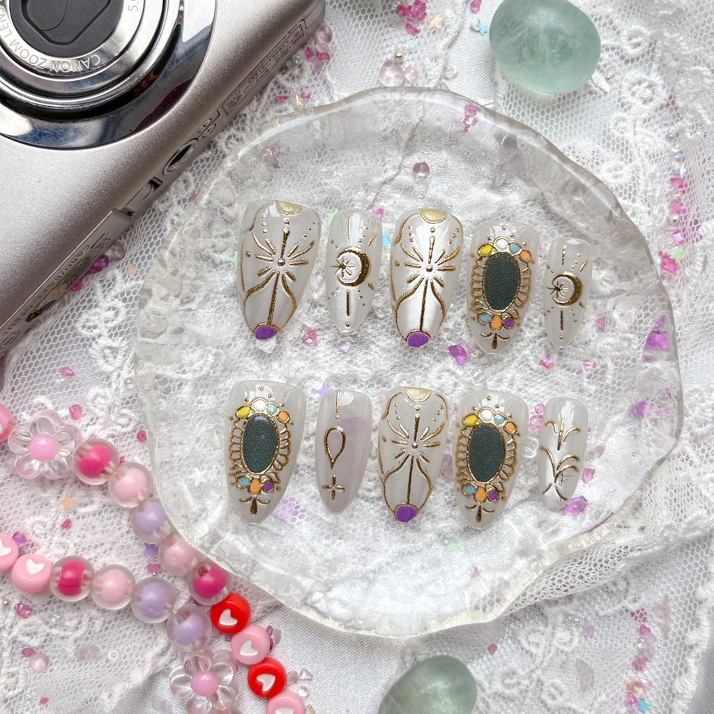 Custom Gray Mystic Press-On Nails | Celestial Gold & Gems | Wynzy Pops Nails