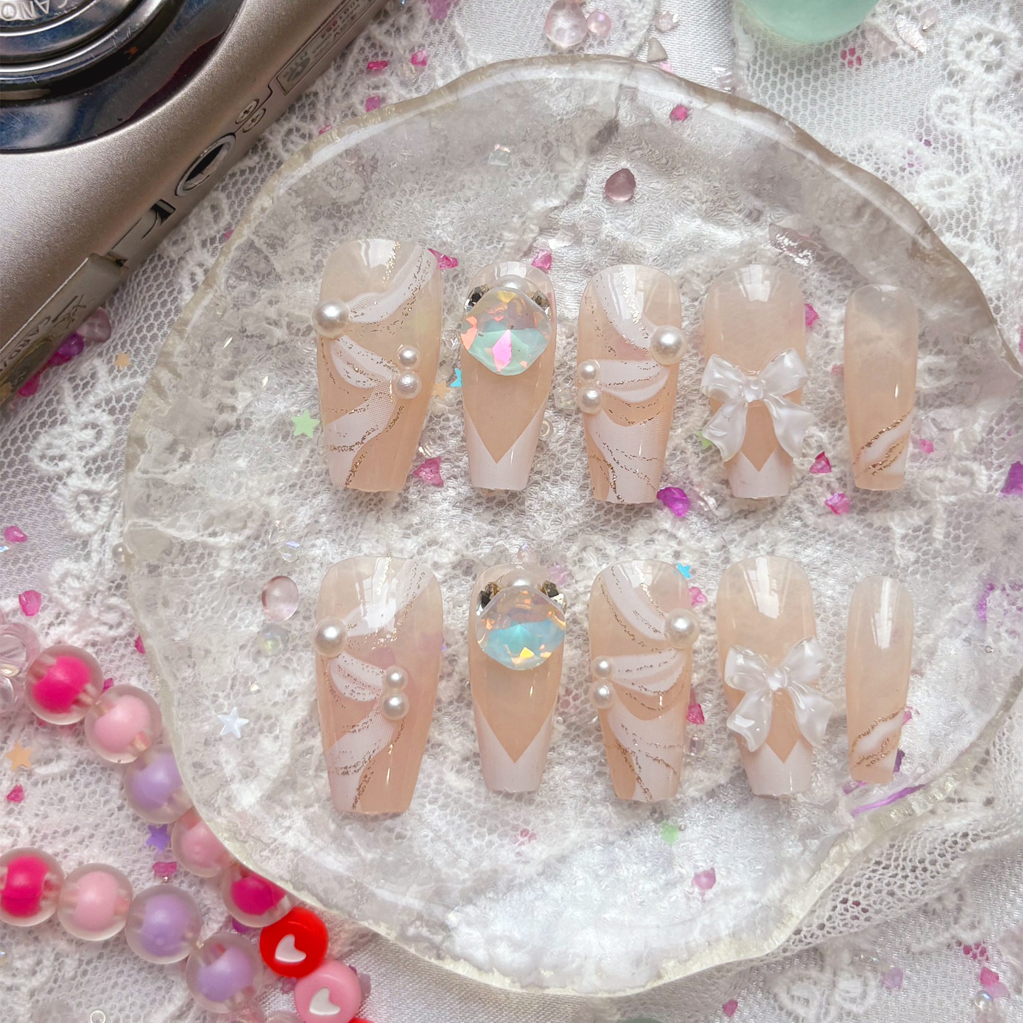 Press-On Nails – Bridal White Swirl with Pearls, Bows & Rhinestones | Elegant Wedding Nail Art | Wynzy Pops Nails