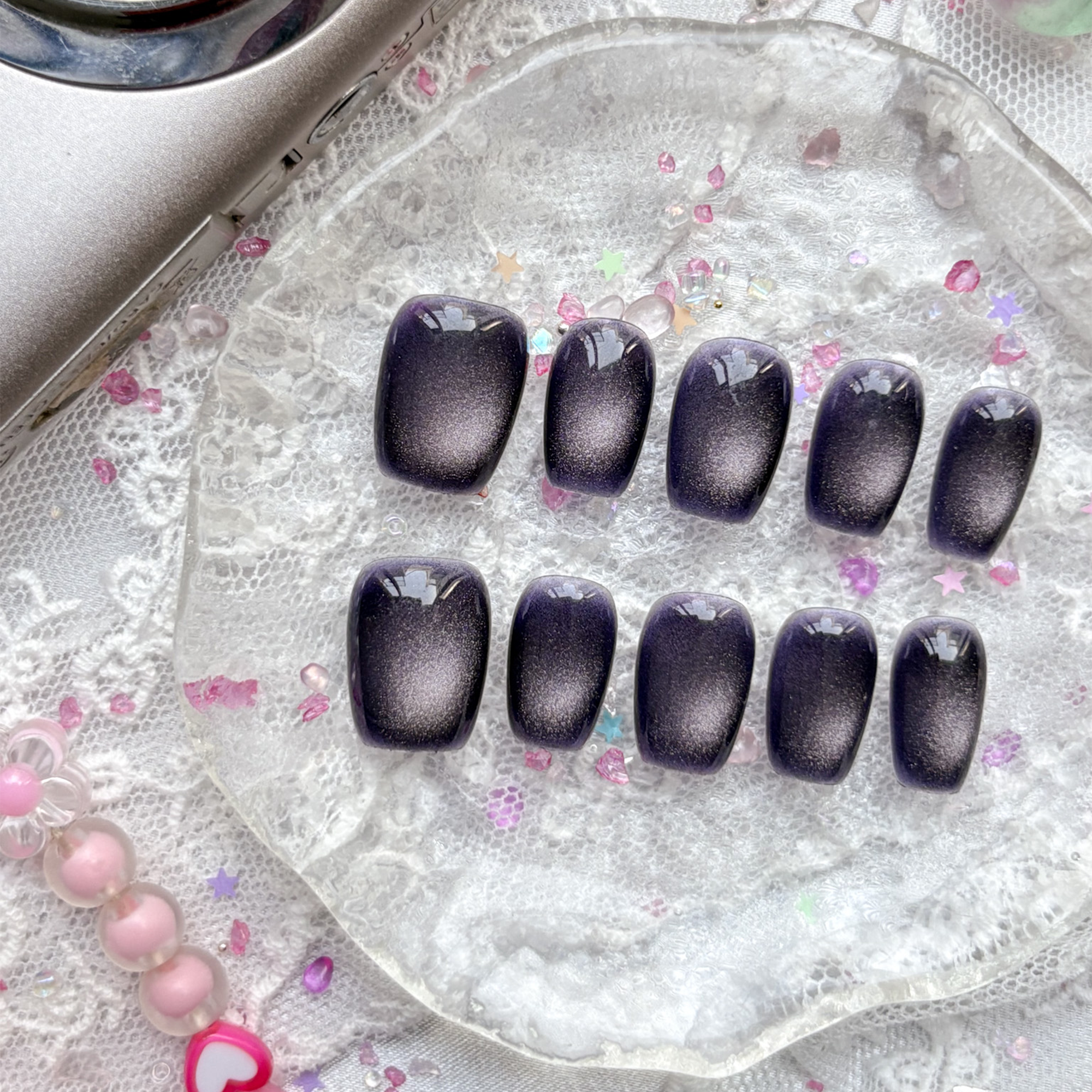 Personalized Purple Gothic Press-On Nails | Black Cat Eye Shimmer | Wynzy Pops Nails