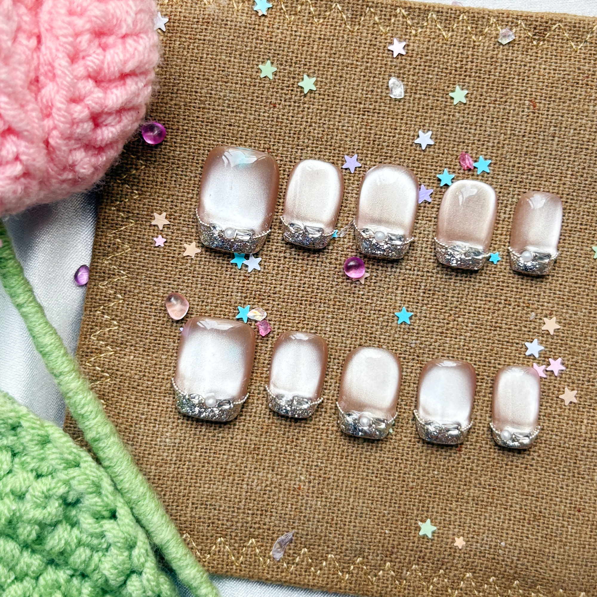 Custom Press-On Nails – Personalized French Tip with Glitter Cat Eye & Rhinestone Accents | Wynzy Pops Nails