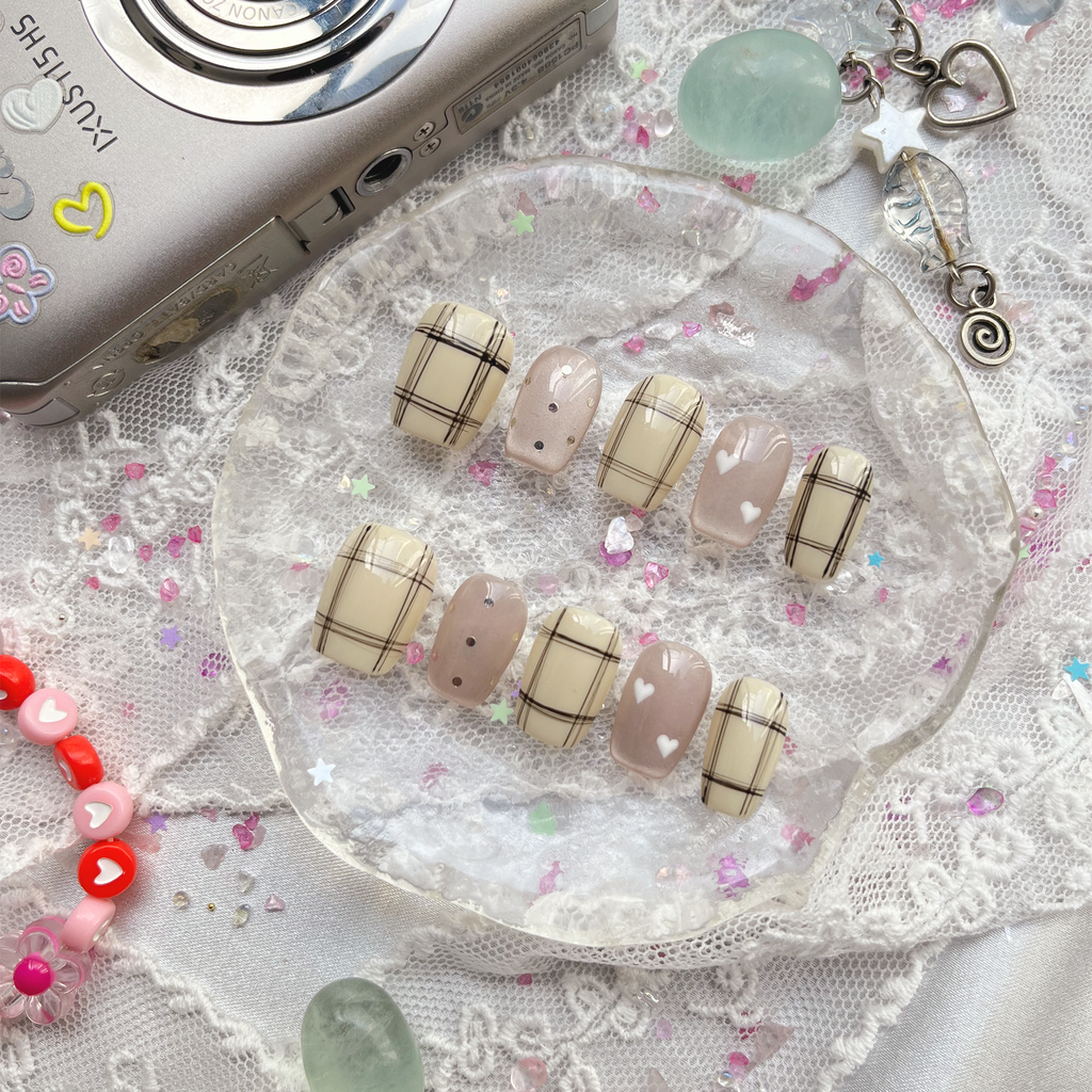 Custom Press-On Nails – Cozy Plaid Beige & Nude with Heart and Gold Dot Accents | Wynzy Pops Nails