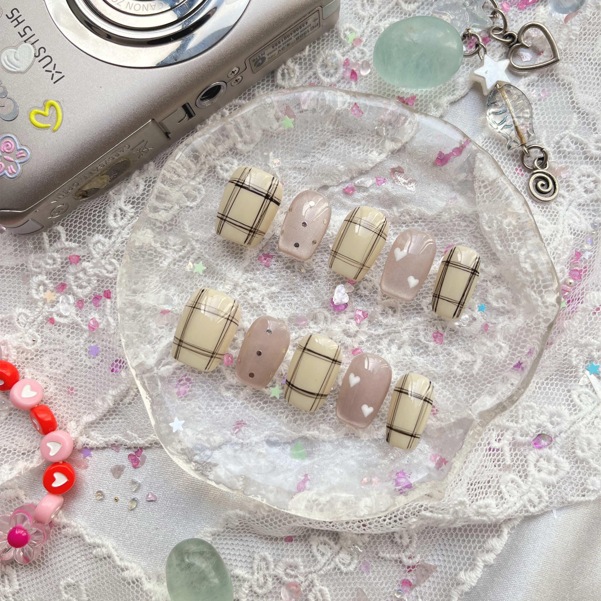Custom Press-On Nails – Cozy Plaid Beige & Nude with Heart and Gold Dot Accents | Wynzy Pops Nails
