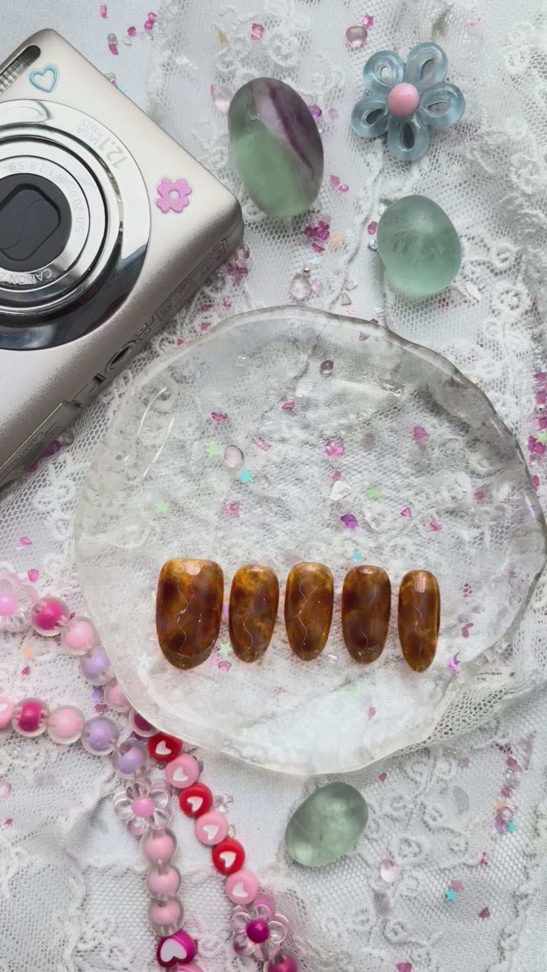 Custom Press-On Nails – Brown Marble with Gold Glitter French Tips | Wynzy Pops Nails