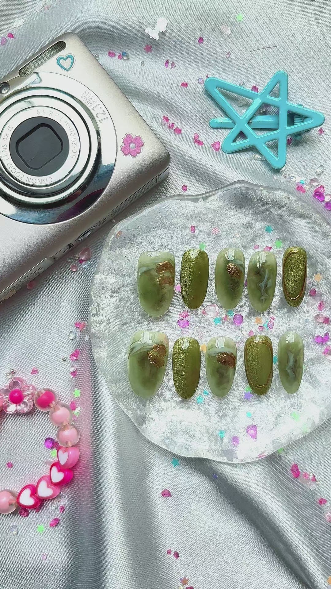Custom Press-On Nails – Green Marble with Gold Foil Accents | Wynzy Pops Nails