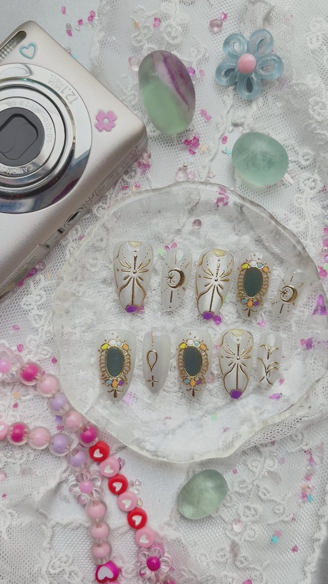 Custom Gray Mystic Press-On Nails | Celestial Gold & Gems | Wynzy Pops Nails