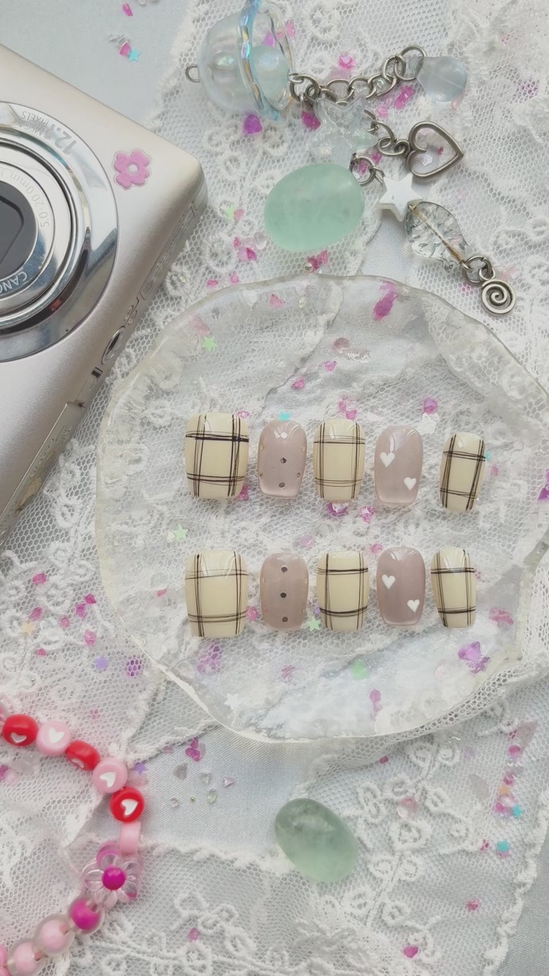 Custom Press-On Nails – Cozy Plaid Beige & Nude with Heart and Gold Dot Accents | Wynzy Pops Nails