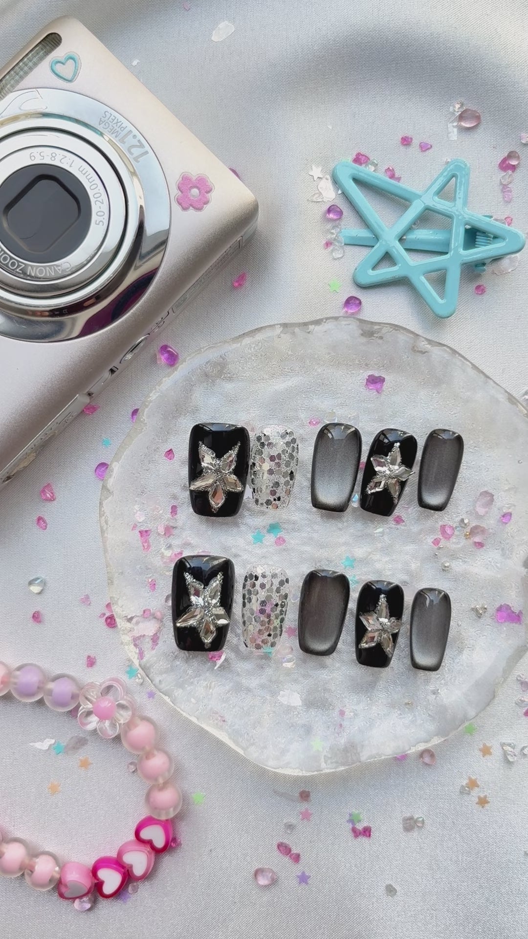Custom Press-On Nails – Black & Silver Cat Eye with 3D Stars & Glitter | Wynzy Pops Nails
